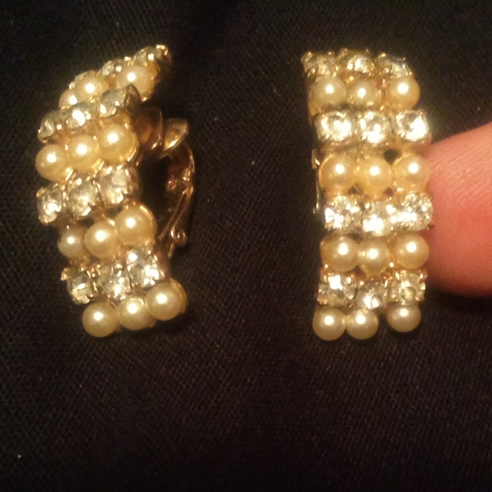 Vintage Kramer Clip-On Earrings